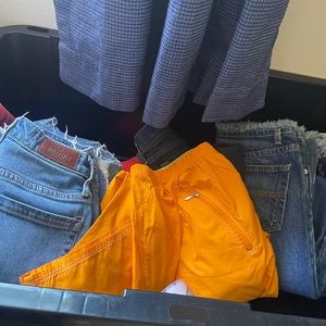 Hundreds & hundreds of jeans